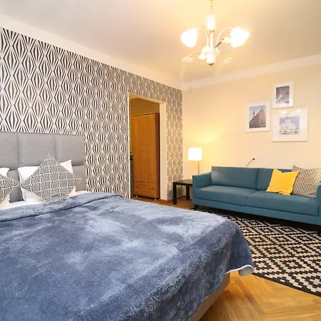 - Town Hall Square Aparthotel Tallinn