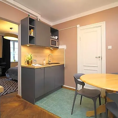 - Town Hall Square Aparthotel Tallinn