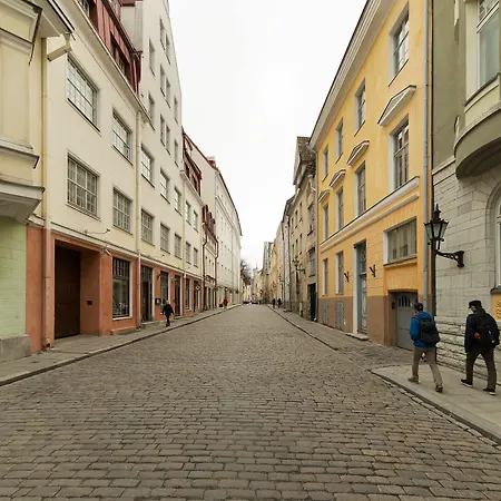 - Town Hall Square 3* Tallin