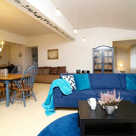 - Town Hall Square Apart Otel Tallinn