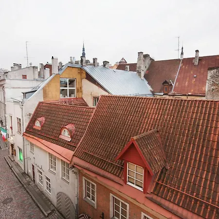 Hotel apartamentowy - Town Hall Square 3*