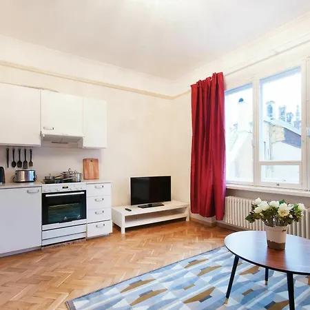 Hotel apartamentowy - Town Hall Square 3*