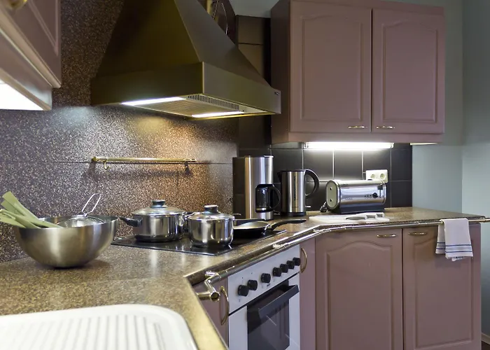 - Town Hall Square Apartmanhotel