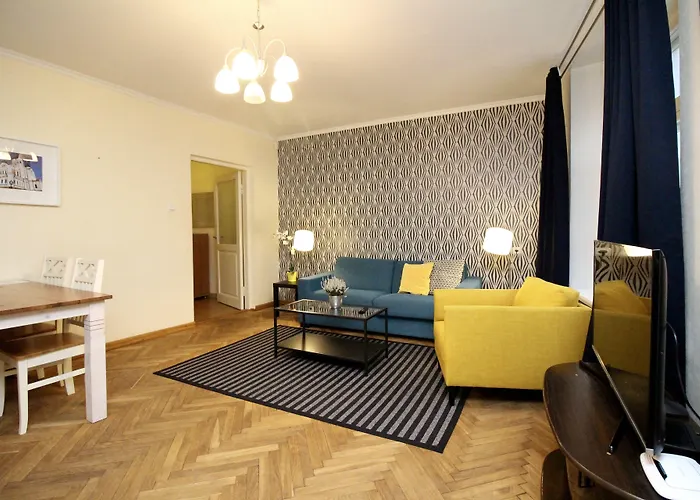 - Town Hall Square 3* Tallinn