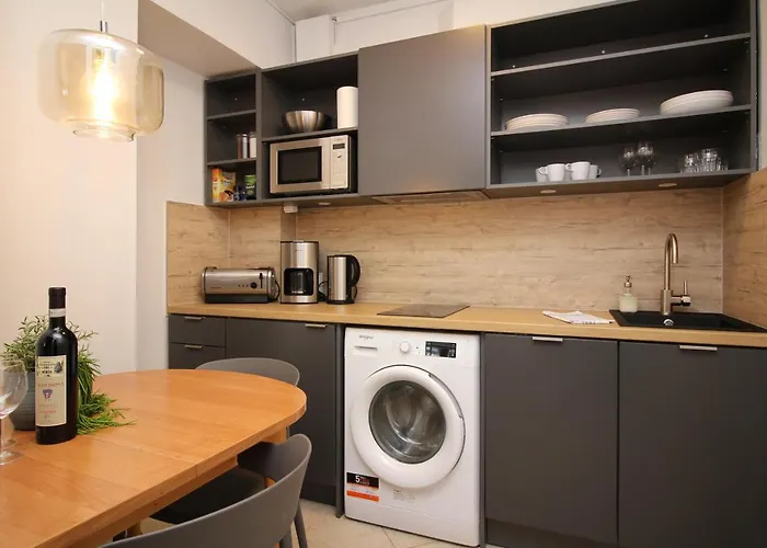 - Town Hall Square Apartmanhotel Tallinn