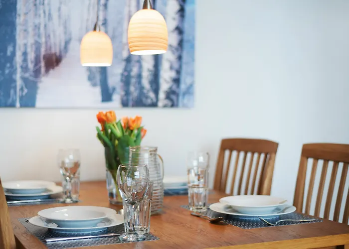 塔林市政厅广场 - 城市公寓